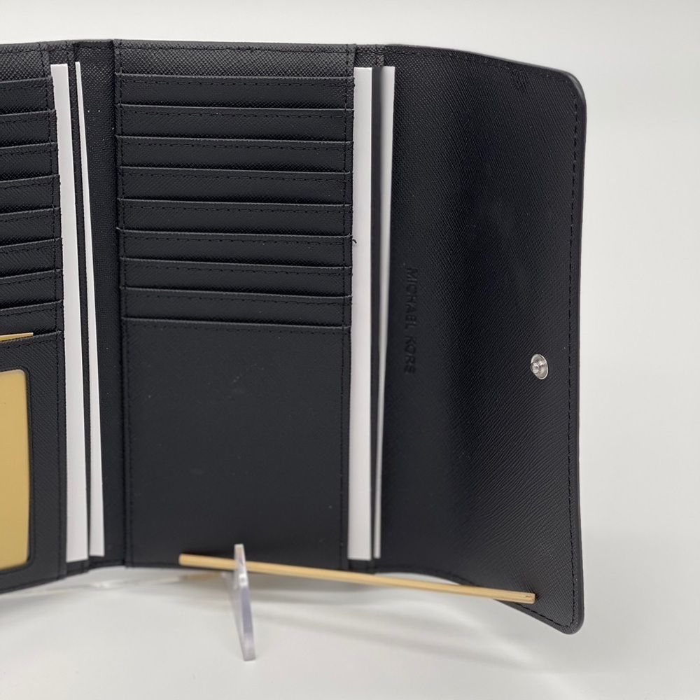 Michael Kors Jet Set Travel LG Trifold Blk… - Picture 8 of 9